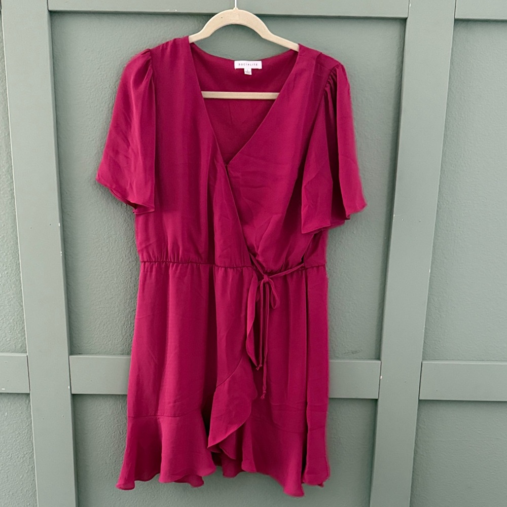 Socialite Fuchsia Wrap Dress - Large